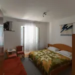 Storelli Gostinjska kuća