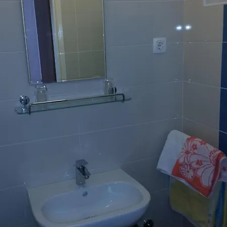 Πανσιόν Storelli